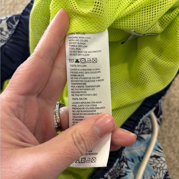 TOMMY BAHAMA • Men’s Tropical Hawaiian Swim Trunks Board Shorts Size Medium - Picture 5 of 5